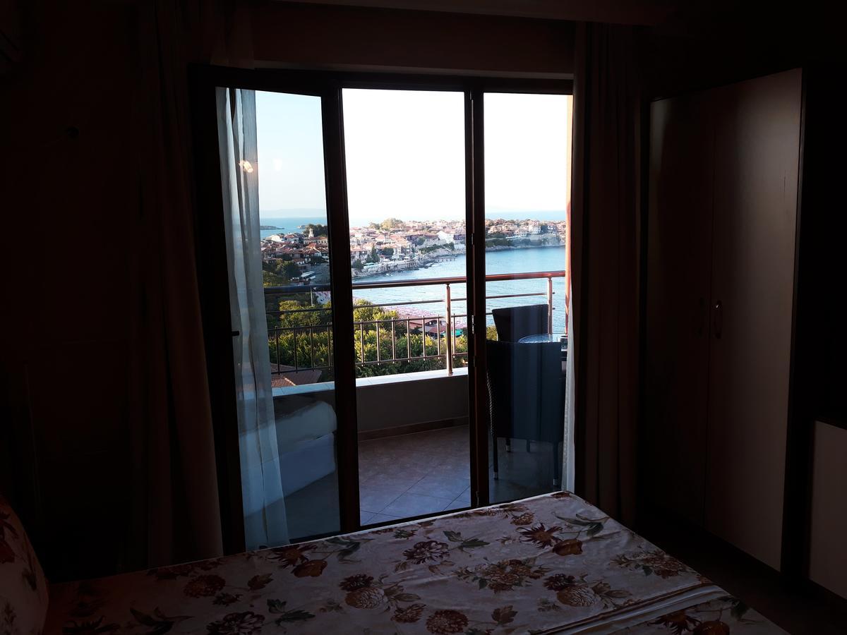 Family Hotel Radiana Sozopol Exterior photo